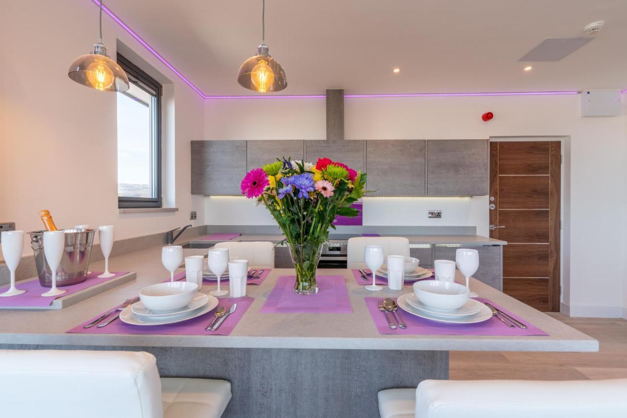 Central Penthouse With Hot Tub & Views 22 Τσέλτενχαμ Εξωτερικό φωτογραφία